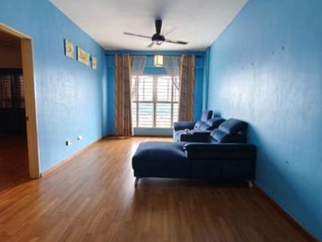 Apartment for sale in Tanjong Sepat, Selangor