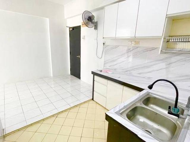 Apartment for sale in Kajang, Langat