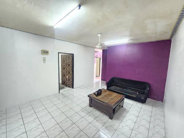 Apartment for sale in Kajang, Langat