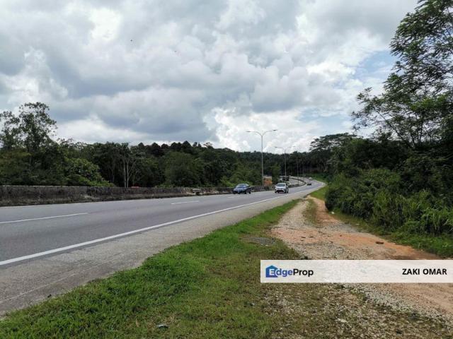 Shop for sale in Ulu Tiram, Johor