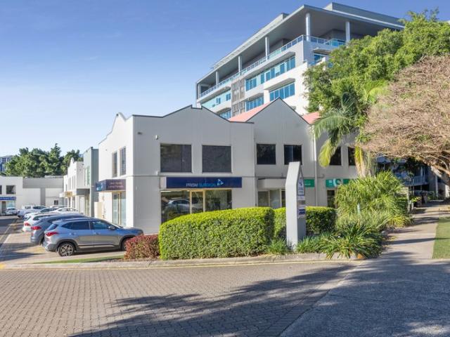 Office for sale in Toombul, Queensland