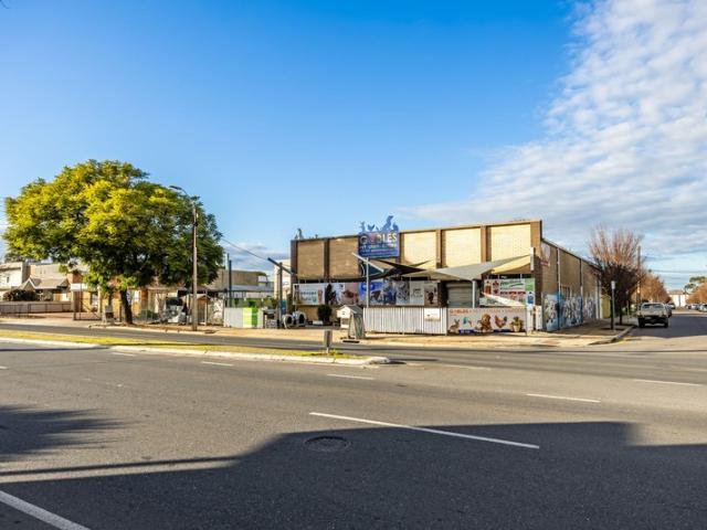 Warehouse for sale in Horseshoe Creek, South Australia