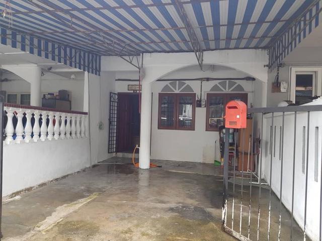 Terraced House for sale in Langat, Selangor
