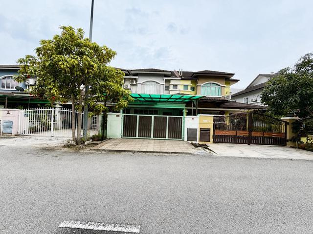 Terraced House for sale in Petaling, Subang Jaya