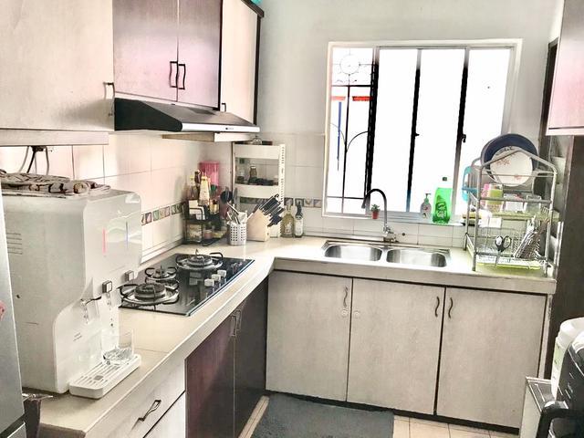 Apartment for sale in Petaling, Damansara Damai