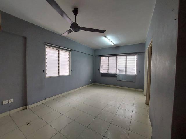 Flat for sale in Kajang, Langat