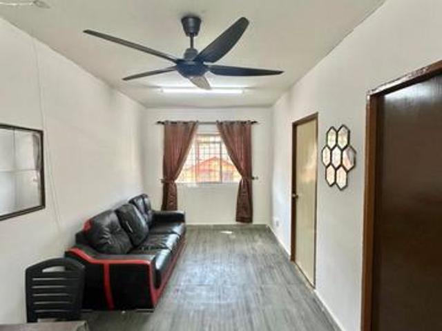 Apartment for sale in Petaling, Damansara Damai