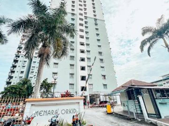 Apartment for sale in Country Heights Damansara, Kuala Lumpur