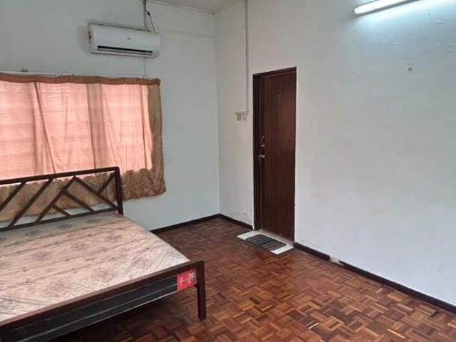 Room for rent in Puchong, Majlis Bandaraya Subang Jaya
