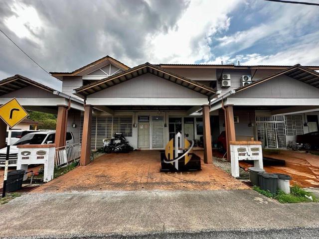 Townhouse for sale in Wellesley, Penang