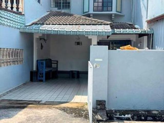 Terraced House for sale in Langat, Selangor