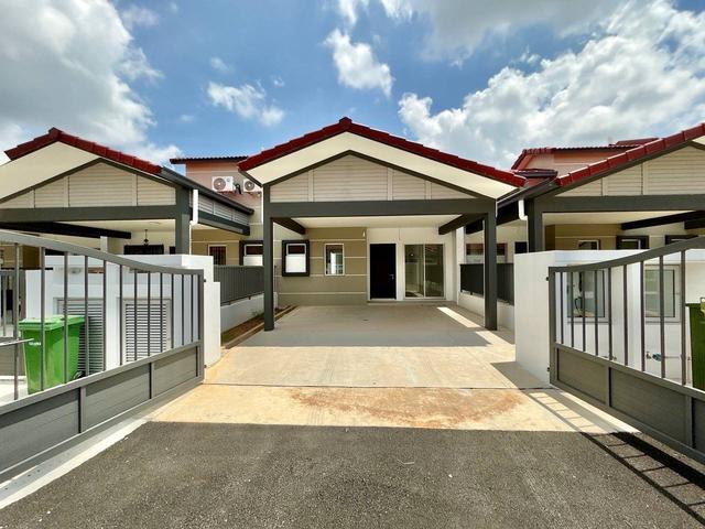 Terraced House for sale in Wellesley, Penang