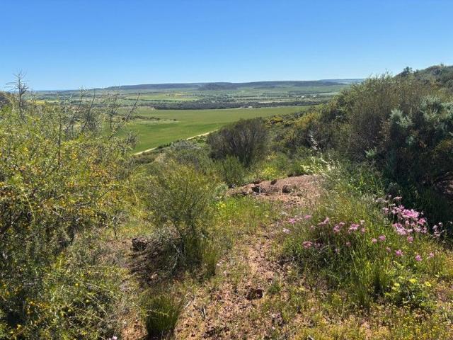Cottage for sale in Nanson, Western Australia