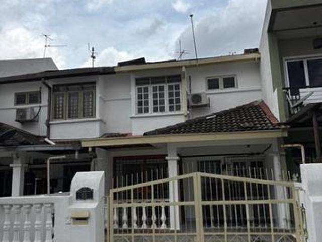 Terraced House for sale in Country Heights Damansara, Kuala Lumpur