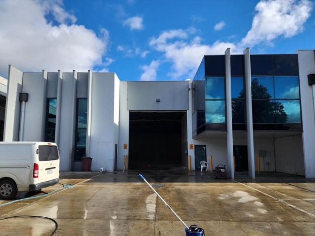 Warehouse for rent in Camerons Creek, Victoria