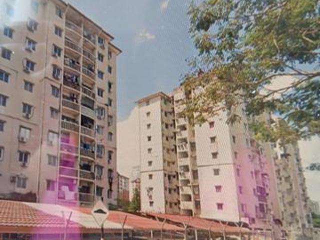 Apartment for sale in Petaling, Damansara Damai