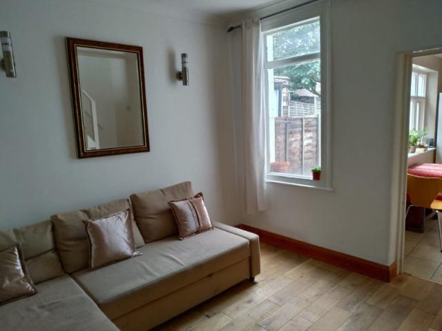 Apartment for rent in Stratford Marsh, Greater London