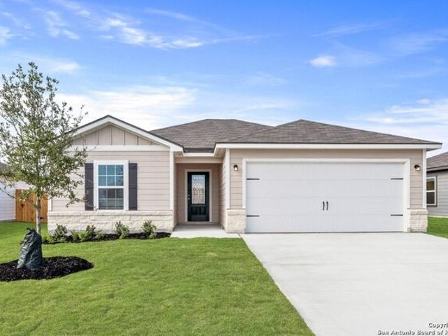 House for sale in Lytle, Texas