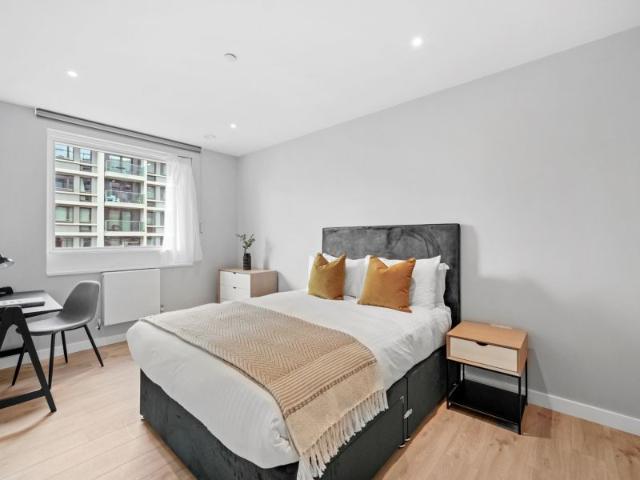 Apartment for rent in East Village, Greater London