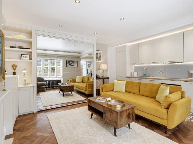 House for rent in Kensington, Greater London