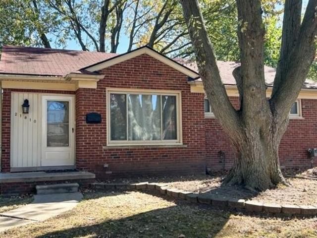 House for sale in Oak Park, Michigan