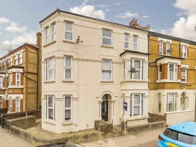 Apartment for rent in London Borough of Wandsworth, Greater London