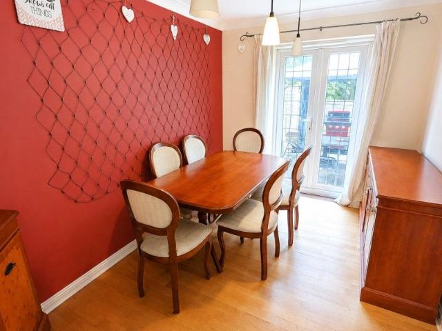 House for rent in Knaphill, Woking