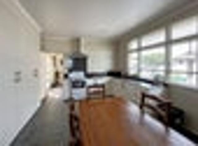 House for rent in Strathern House for rent in Strathern