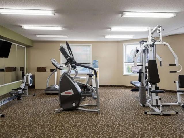 House for rent in Strathmoor Industrial Park, Sherwood Park
