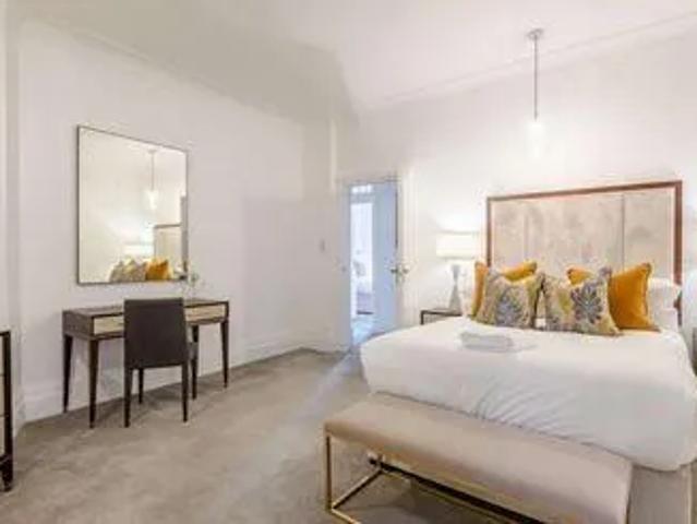 Apartment for rent in St. John's Wood, Greater London