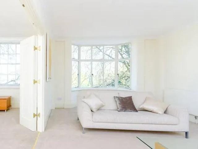 Apartment for rent in St. John's Wood, Greater London