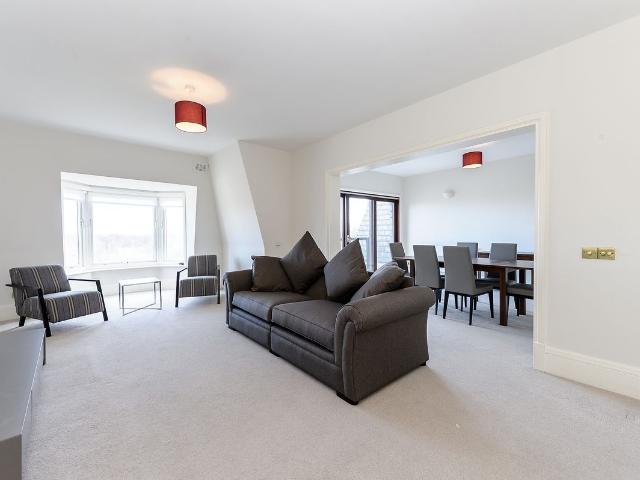 Apartment for rent in St. John's Wood, Greater London
