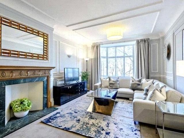 Apartment for rent in St. John's Wood, Greater London