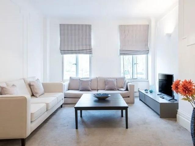 Apartment for rent in St. John's Wood, Greater London