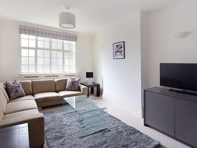 Apartment for rent in St. John's Wood, Greater London