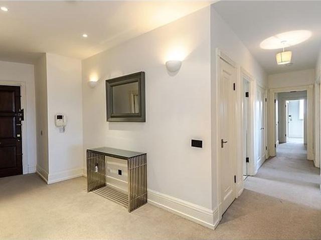 Apartment for rent in St. John's Wood, Greater London