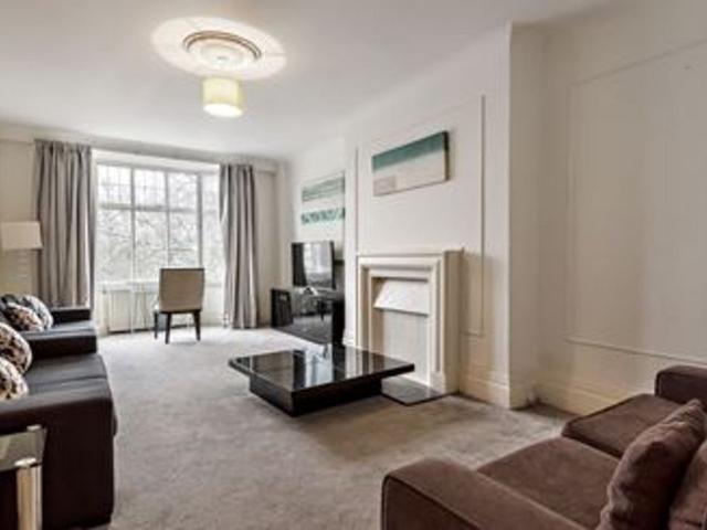 Apartment for rent in St. John's Wood, Greater London