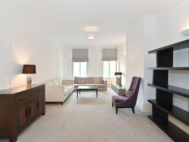 Apartment for rent in St. John's Wood, Greater London