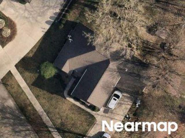 House for sale in Utica