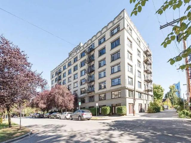 Apartment for rent in Davie Village, Vancouver