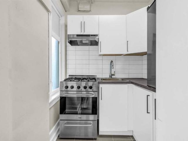 Apartment for rent in Vancouver, British Columbia