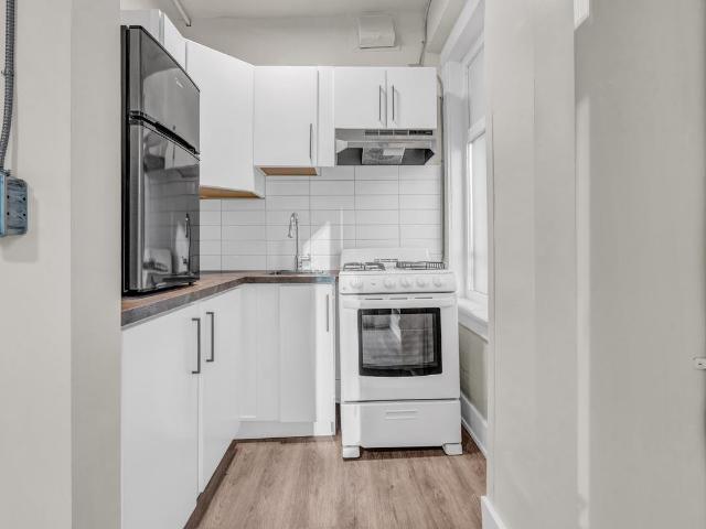 Apartment for rent in Vancouver, British Columbia
