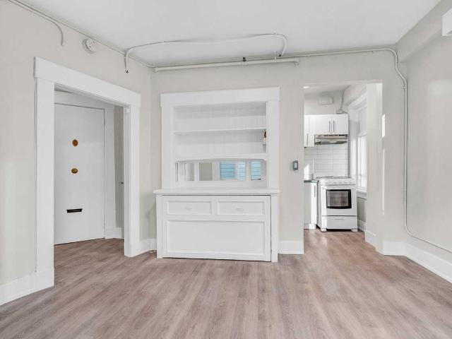Apartment for rent in Vancouver, British Columbia
