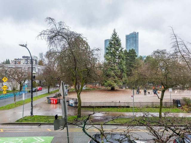 Apartment for rent in Vancouver, British Columbia