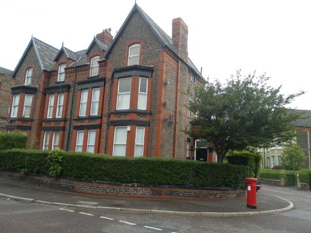 Apartment for rent in Elm Park, Calderstones