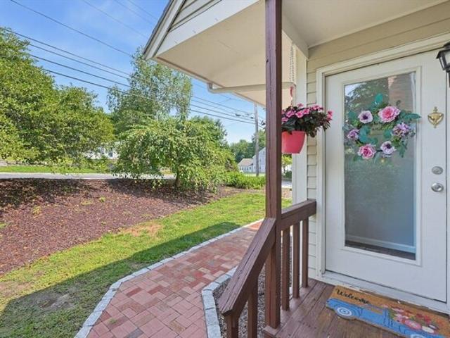 Condo for sale in North Uxbridge, Massachusetts