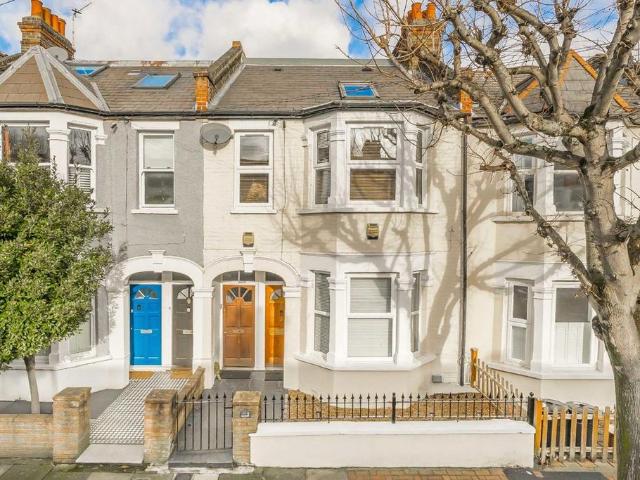 Apartment for rent in London Borough of Wandsworth, Greater London