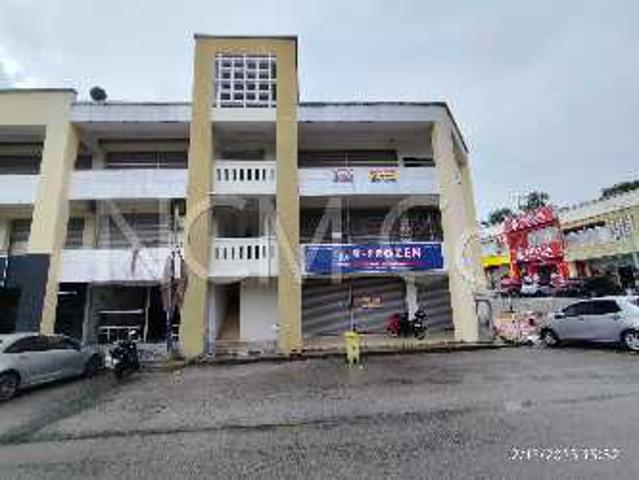 Property for sale in Malaka