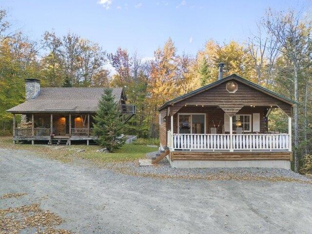 House for sale in Stratton, Vermont