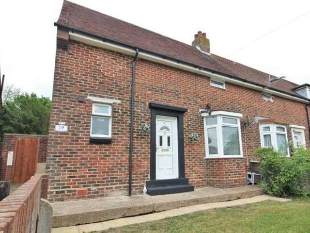 House for sale in Spring Vale, Hampshire